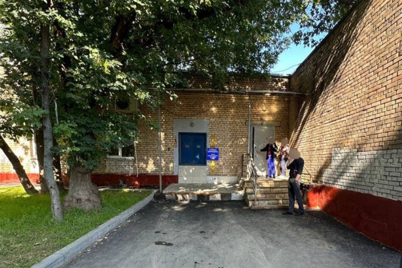 Московские Бонни и Клайд вынесли 5 млн рублей из Почты России. Как им это удалось? 