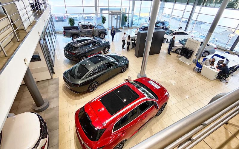 
            Что будет с ценами на новые машины в сентябре. Ответ экспертов и дилеров
        