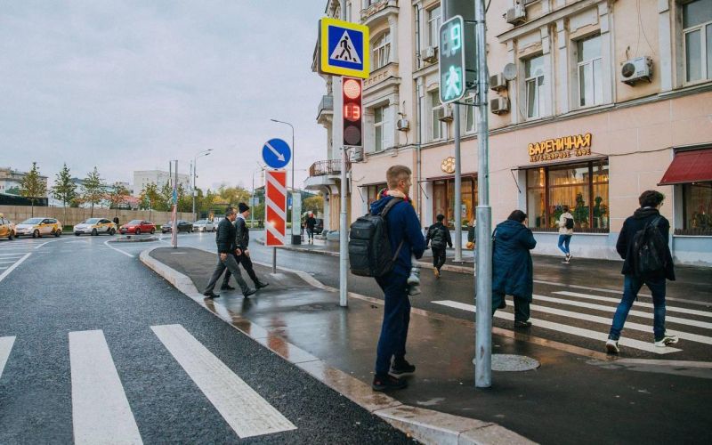 
            Что такое островок безопасности на дороге и для чего он нужен
        