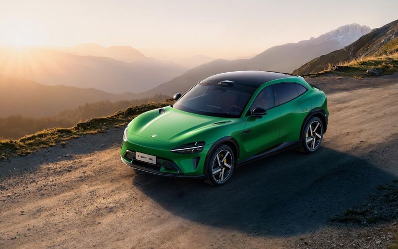 
            ДТП в небе, новые штрафы и «утиль». Важное из телеграм-ленты Autonews
        