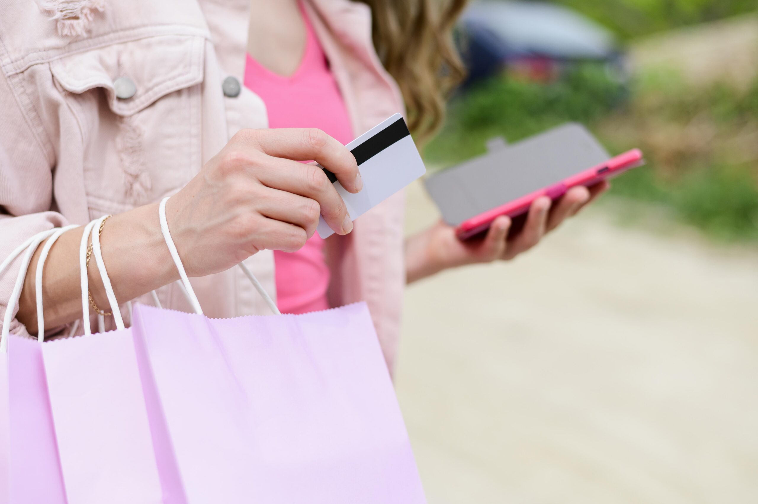 Промокоды на покупки: как экономить и использовать эффективно