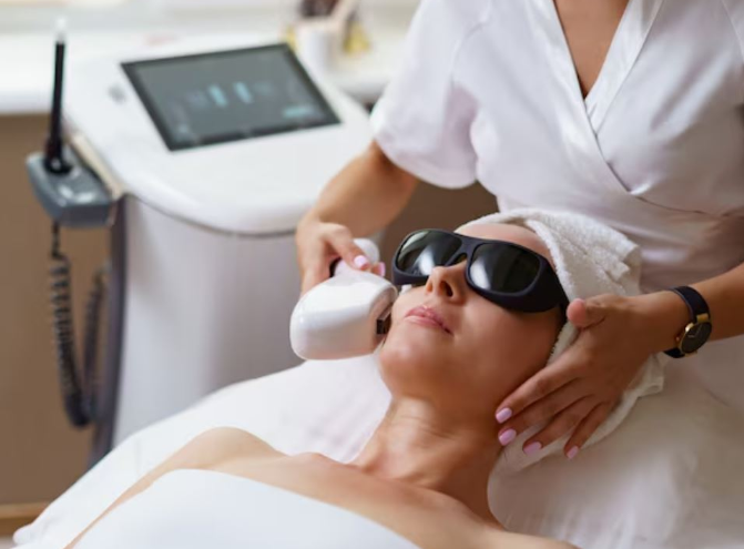 Современные тренды аппаратной и инъекционной косметологии