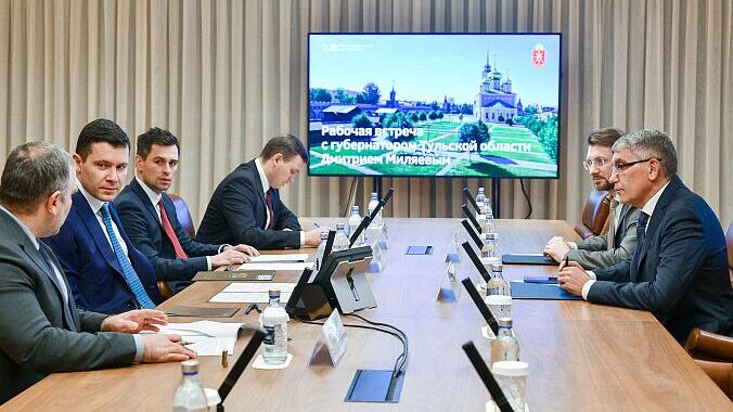 Миляев обсудил развитие тульской индустрии на встрече с главой Минпромторга