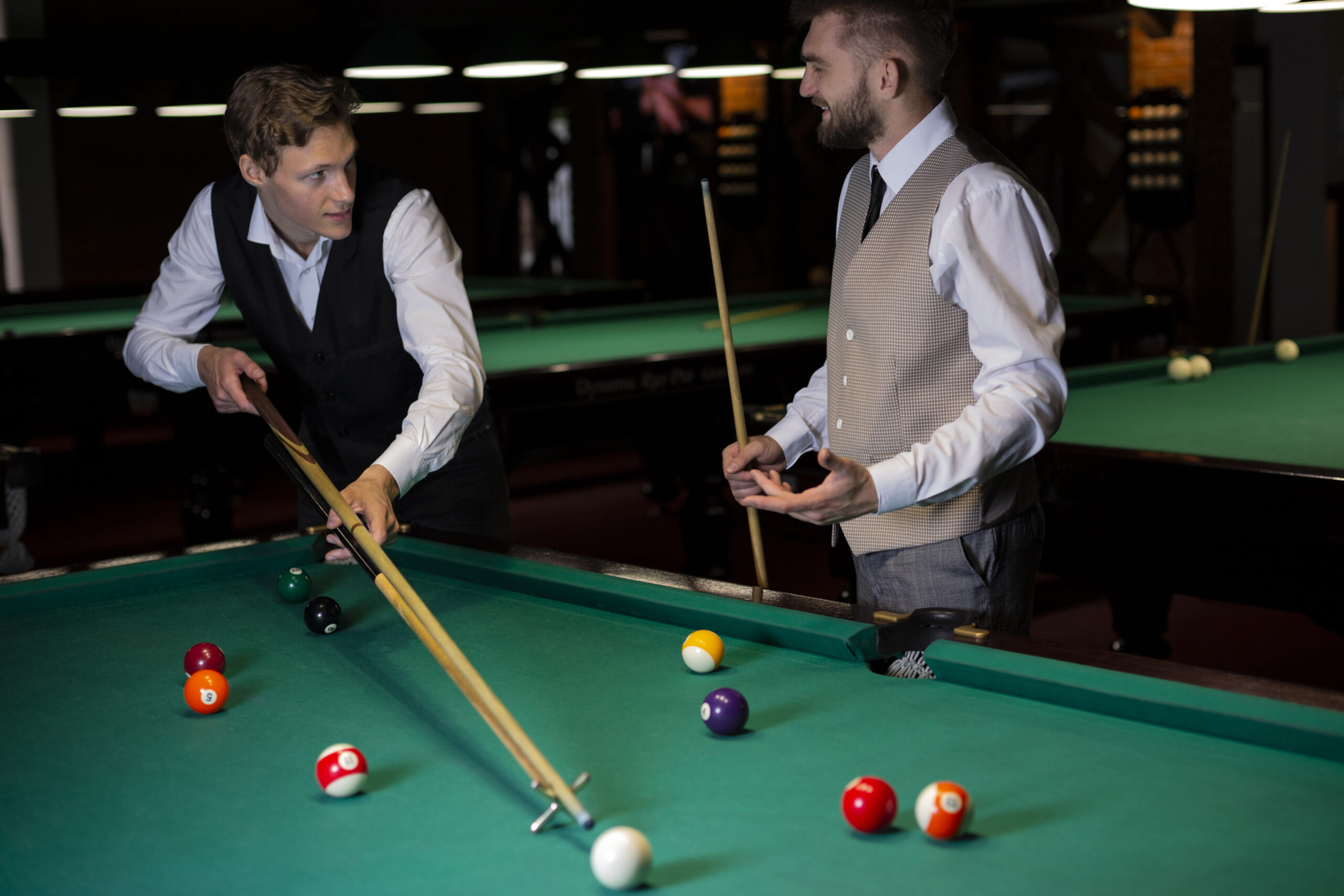 Бильярдный кий для русского бильярда: инструмент мастера и залог точного удара