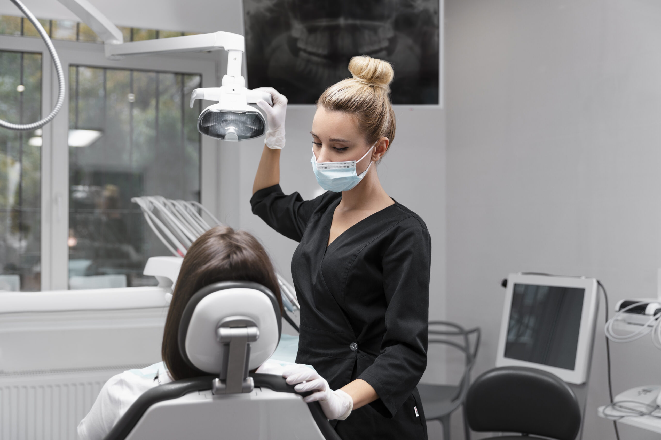 Диагностика в стоматологии: ключ к сохранению здоровья зубов и дёсен