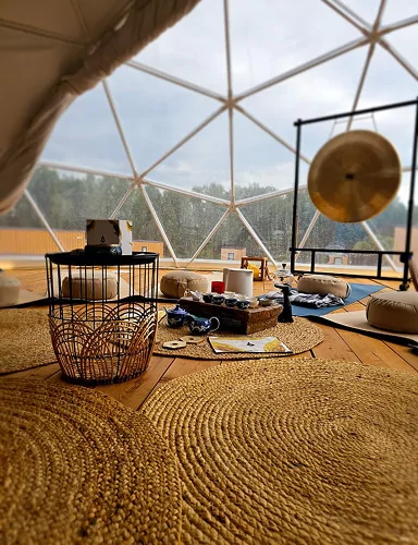 Глэмпинг со СПА: роскошь на природе и забота о себе