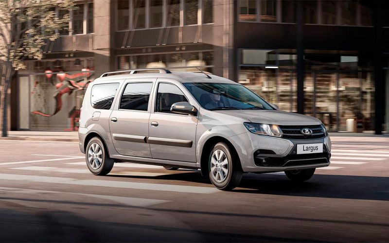 
            Lada Largus перестали продавать в России. Что случилось
        