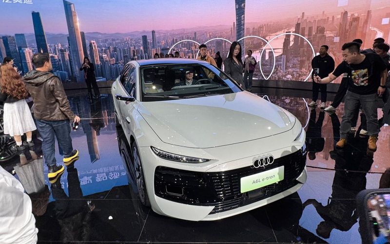 
            У западных брендов кончились технологии? Репортаж с автосалона в Гуанчжоу
        