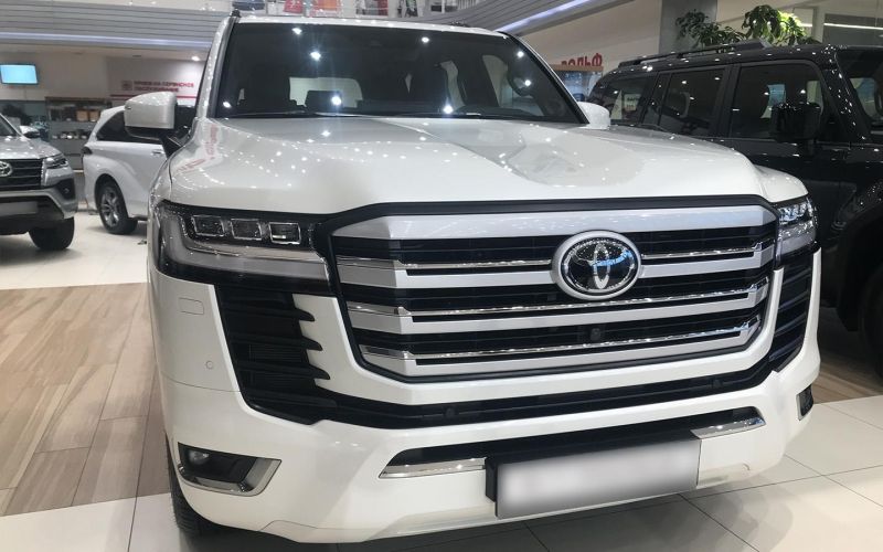 
            Успеть до «утиля». Какие иномарки заканчиваются у дилеров в России
        