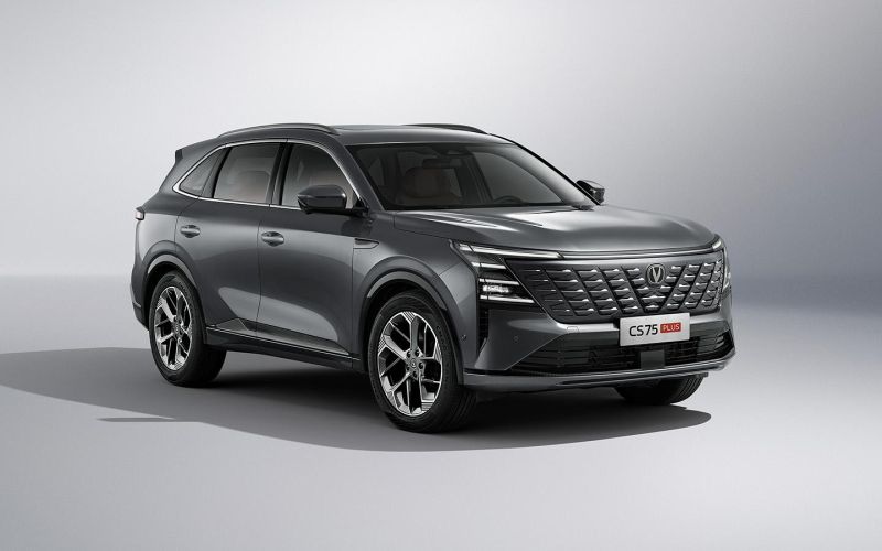 
            В России стартуют заказы на кроссовер Changan CS75 Plus нового поколения
        