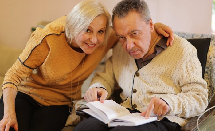 Вдову Зиновьева кормит «Дельтаплан»