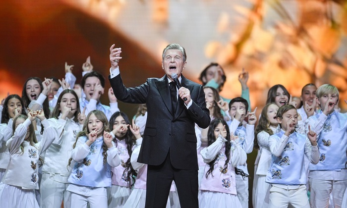 &laquo;Песня года&raquo;: Крутой отказал Жасмин, но не обошелся без Лещенко