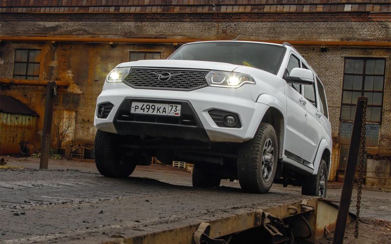 
            УАЗ &laquo;Патриот&raquo;&nbsp;&mdash; 2026. Первый тест обновленного внедорожника с дизелем
        